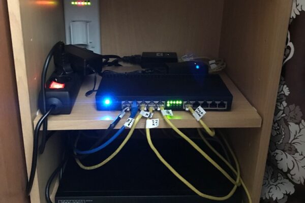 Настройка туннеля VPN IpSec между MikroTik RB1100AHx4 и RB4011iGS+RM