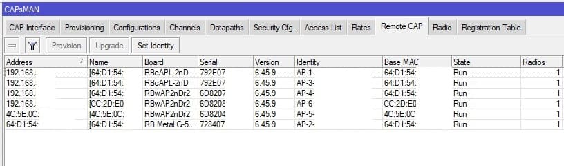 Обновление прошивки MikroTik в CAPsMAN, обновленный список подключенных точек доступа WiFi